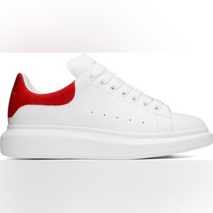 Alexander McQueen oversized platform sneaker with red back - size 7.5